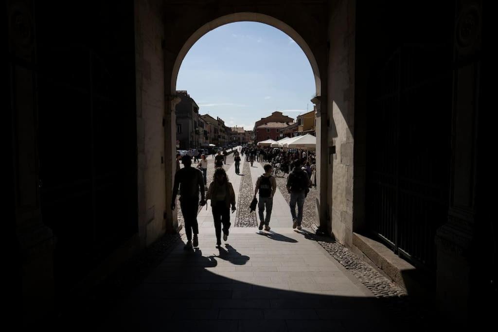 Appartamento Sul Fiume Al Portello Padova Exterior photo